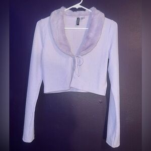 purple cropped sweater with fur trim